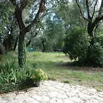 Holiday home Mas Bouvier