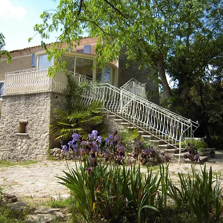 Holiday home Mas Bouvier Notre-Dame-de-Londres